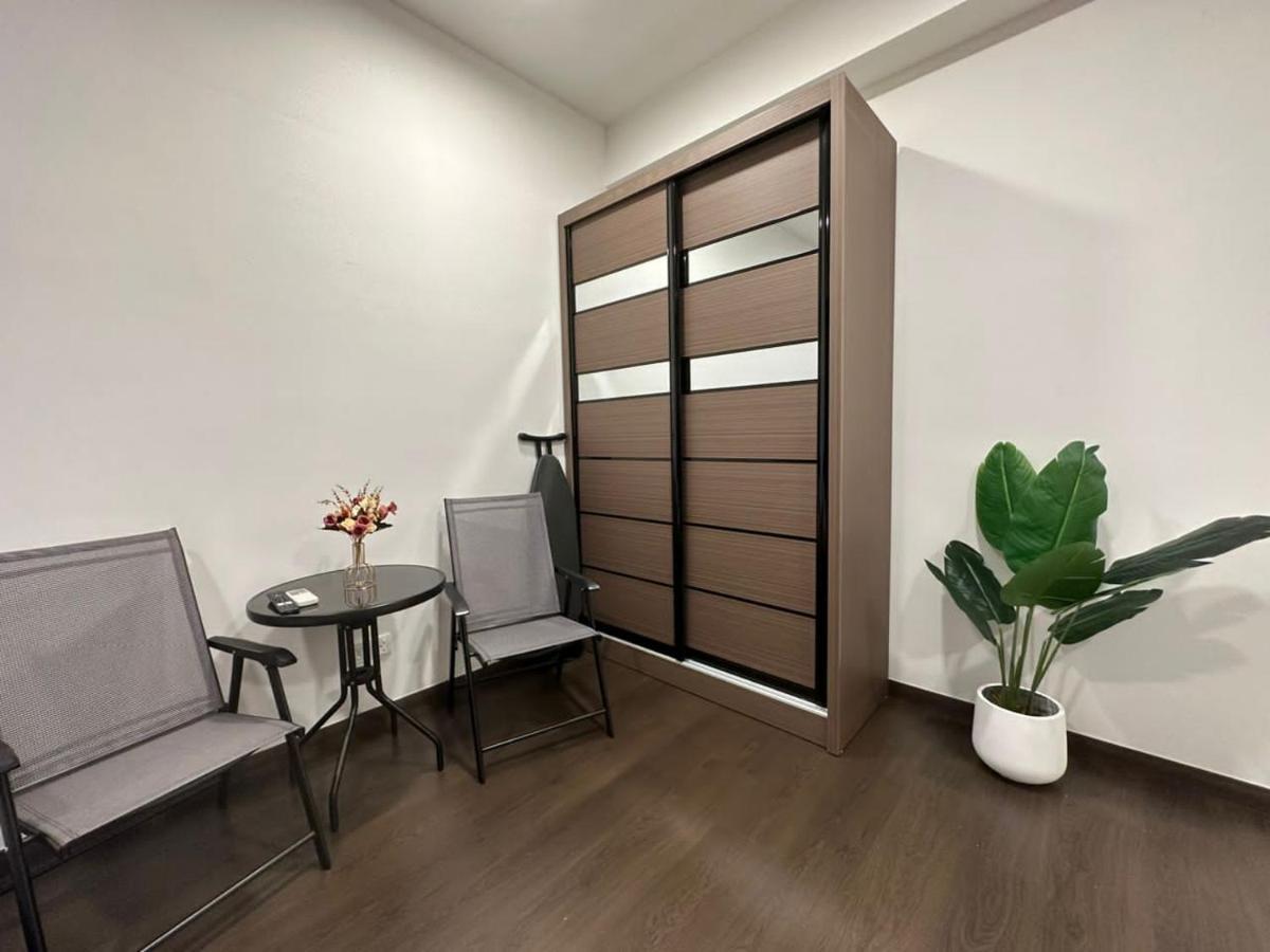 Sks Pavillion Minimalistic And Cozy Apartment